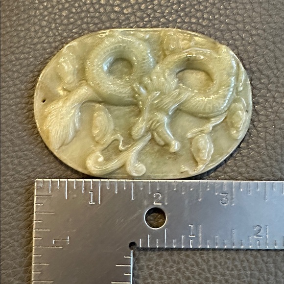 Vintage Jade Plaque - Picture 9 of 10